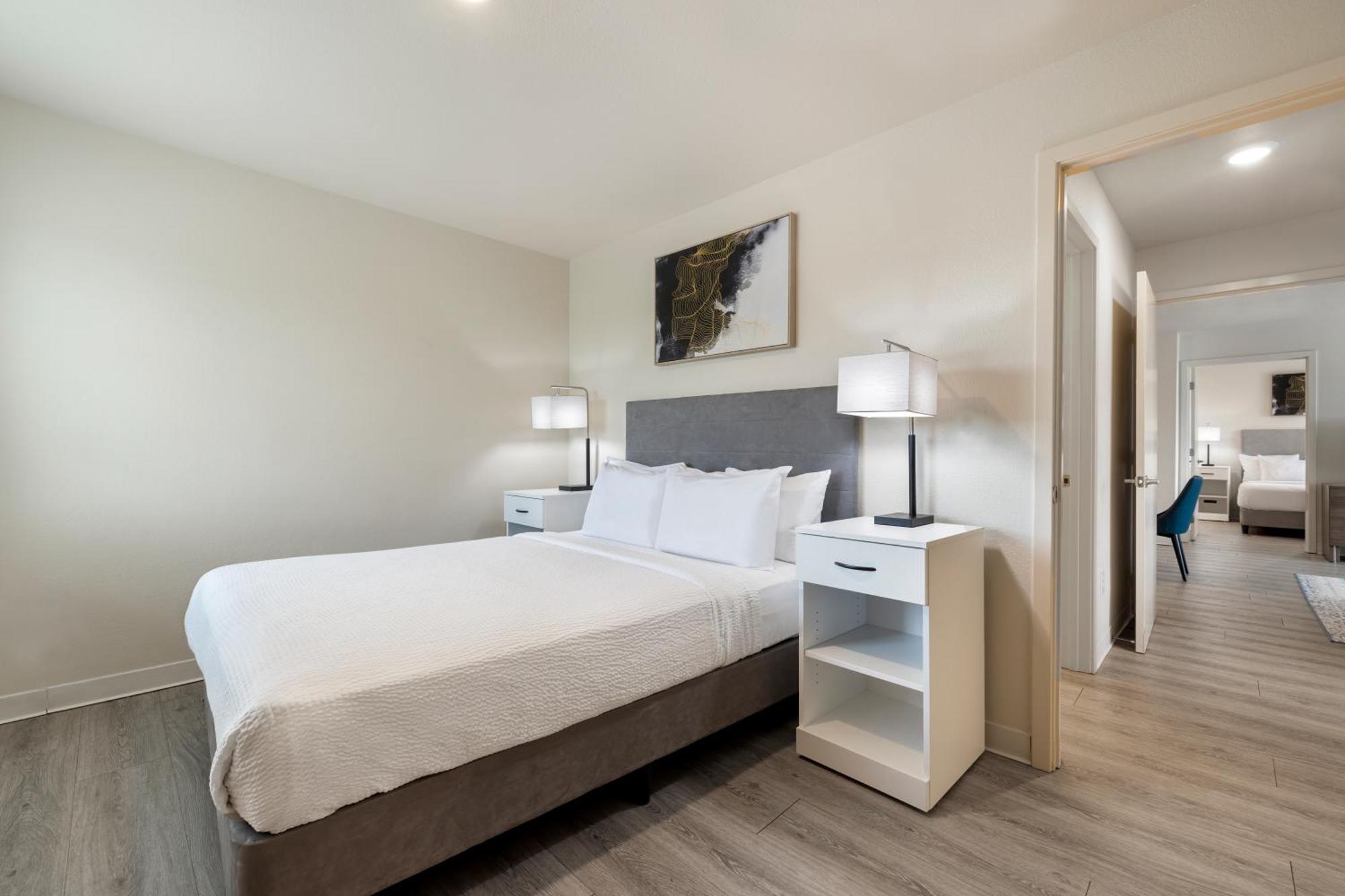 Soka Suites Dallas - Las Colinas Irving Eksteriør billede