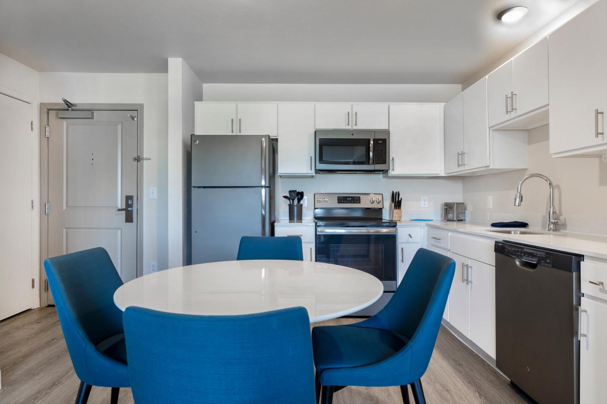 Soka Suites Dallas - Las Colinas Irving Eksteriør billede